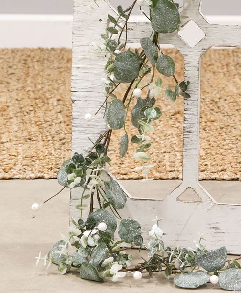 Picture of Glitter Frosted Eucalyptus Garland