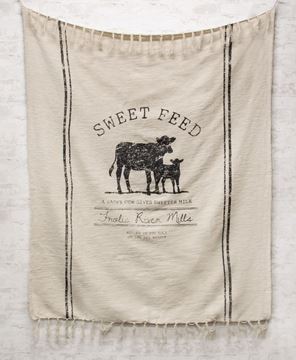 Picture of Sweet Feed Farmhouse Throw
