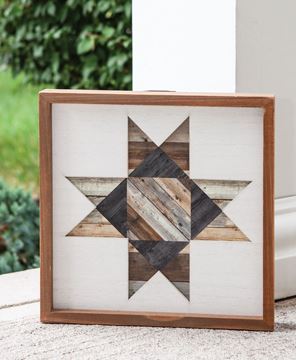 Picture of Framed Natural Barn Quilt