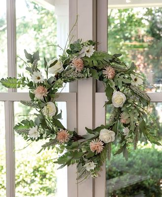 Picture of Mixed Antiqued Daisy & Rose Wreath