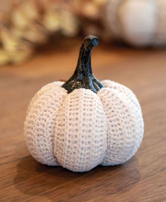Picture of Cream Knit Pumpkin Small