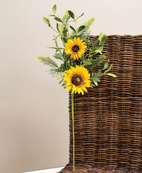 Picture of Black Eyed Susan, Pip, & Greens Spray