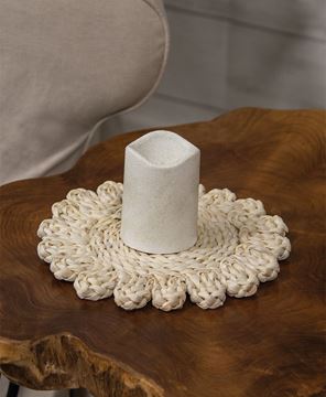 Picture of Corn Husk Flower Shape Candle Mat, Large