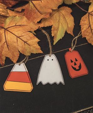 Picture of Halloween Friends Ornaments, 3/Set