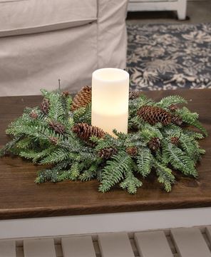 Picture of Glittering Millwood Pine Wreath, 16"